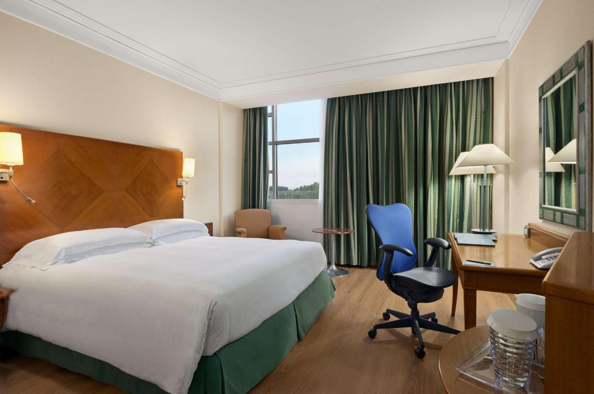 Hilton Rome Airport Otel Fiumicino Dış mekan fotoğraf