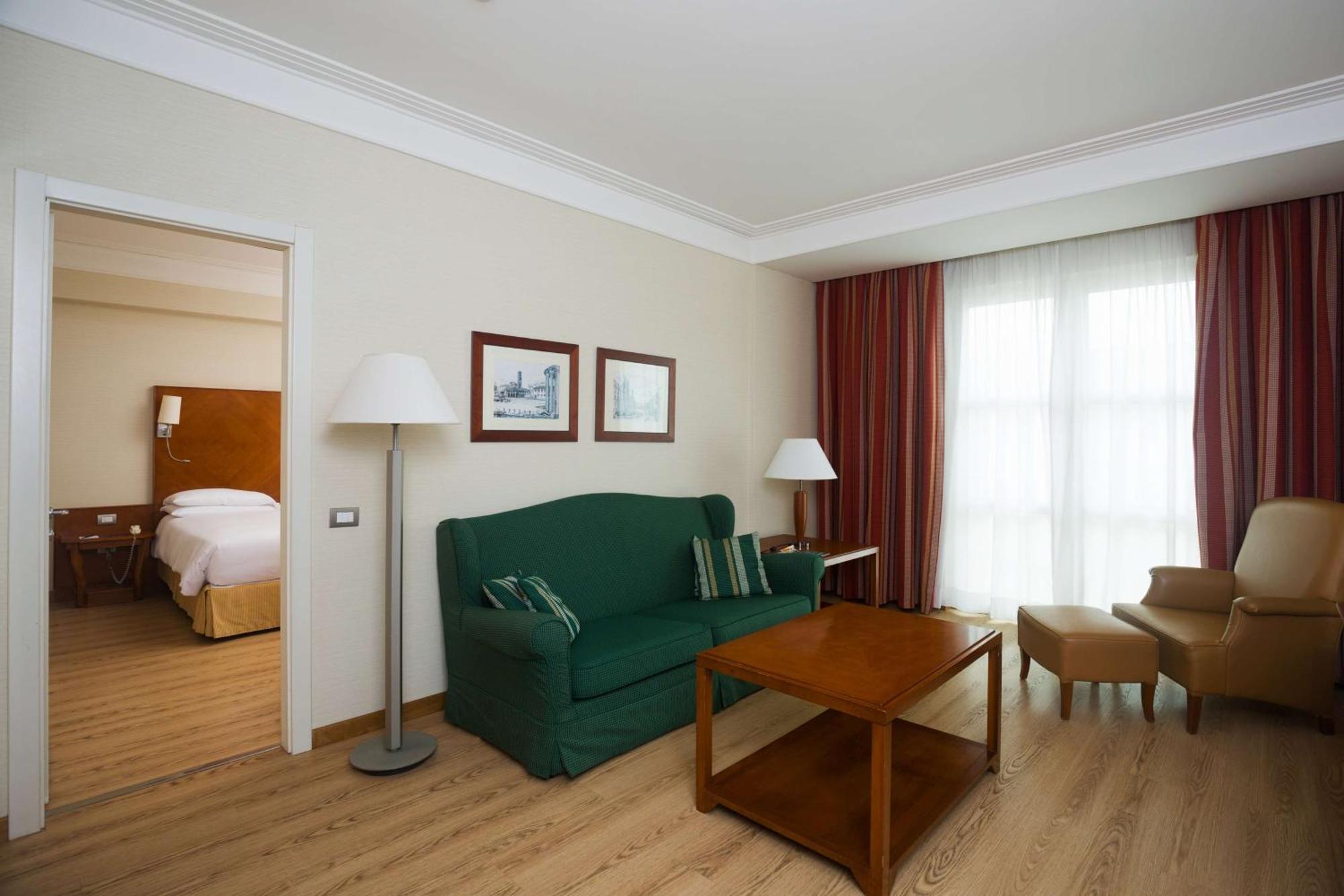 Hilton Rome Airport Otel Fiumicino Dış mekan fotoğraf